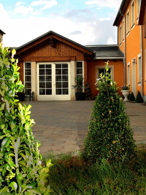 Landhotel Zum Erbgericht Stolpen Exterior photo